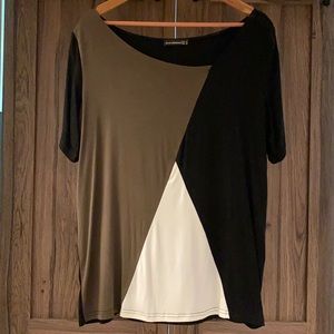 Geometric Design Top